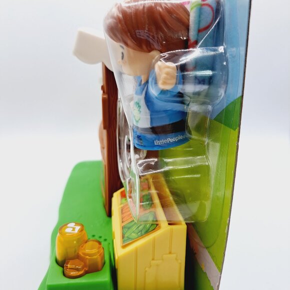 Preschool Fisher-Price Little People Farmers Market Playset With Light & Sounds - Picture 8 of 9